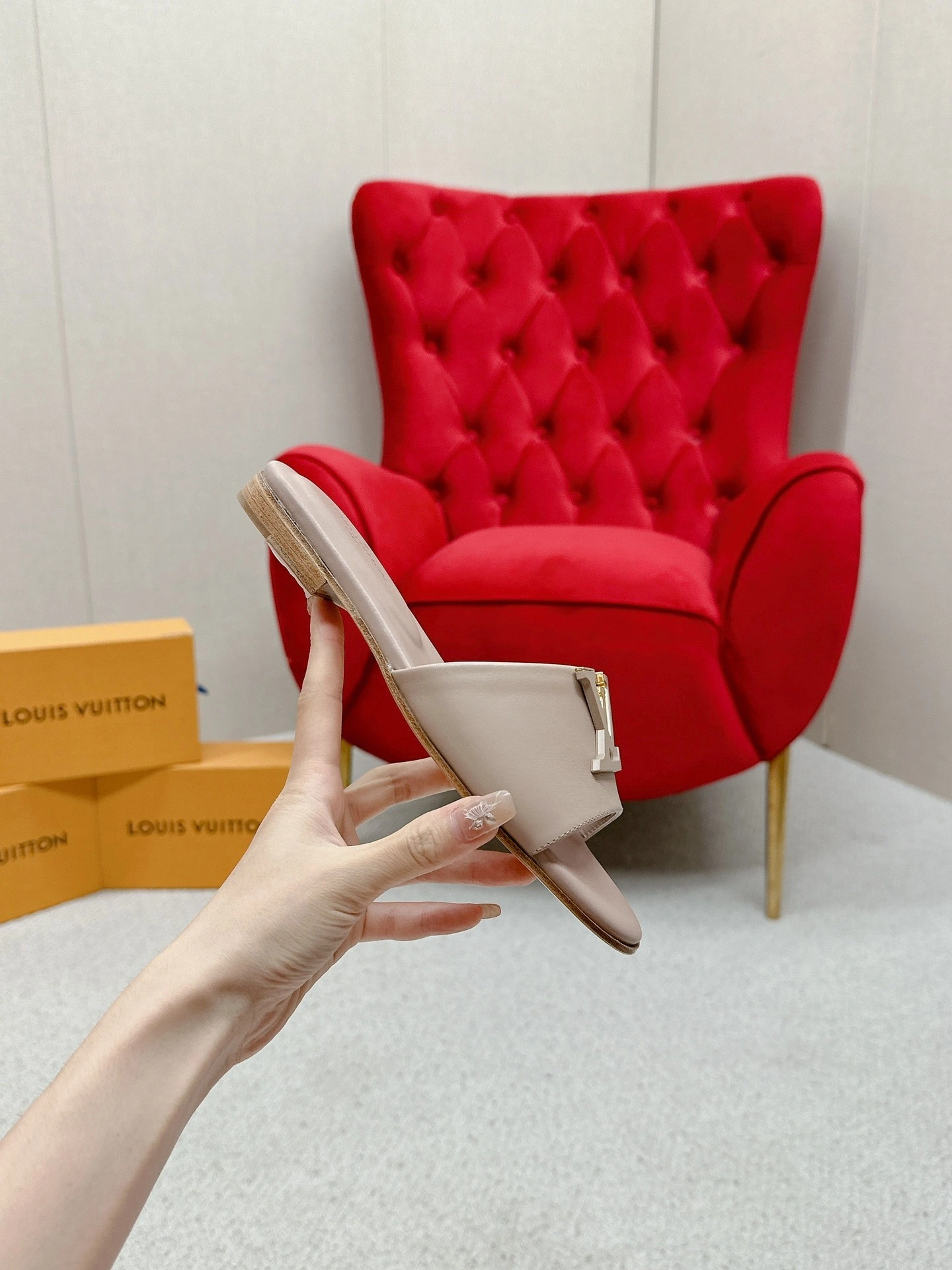 COCO-- 8V 1ACTNA sheepskin Heel height： 1.5CM item:D-X281I0332